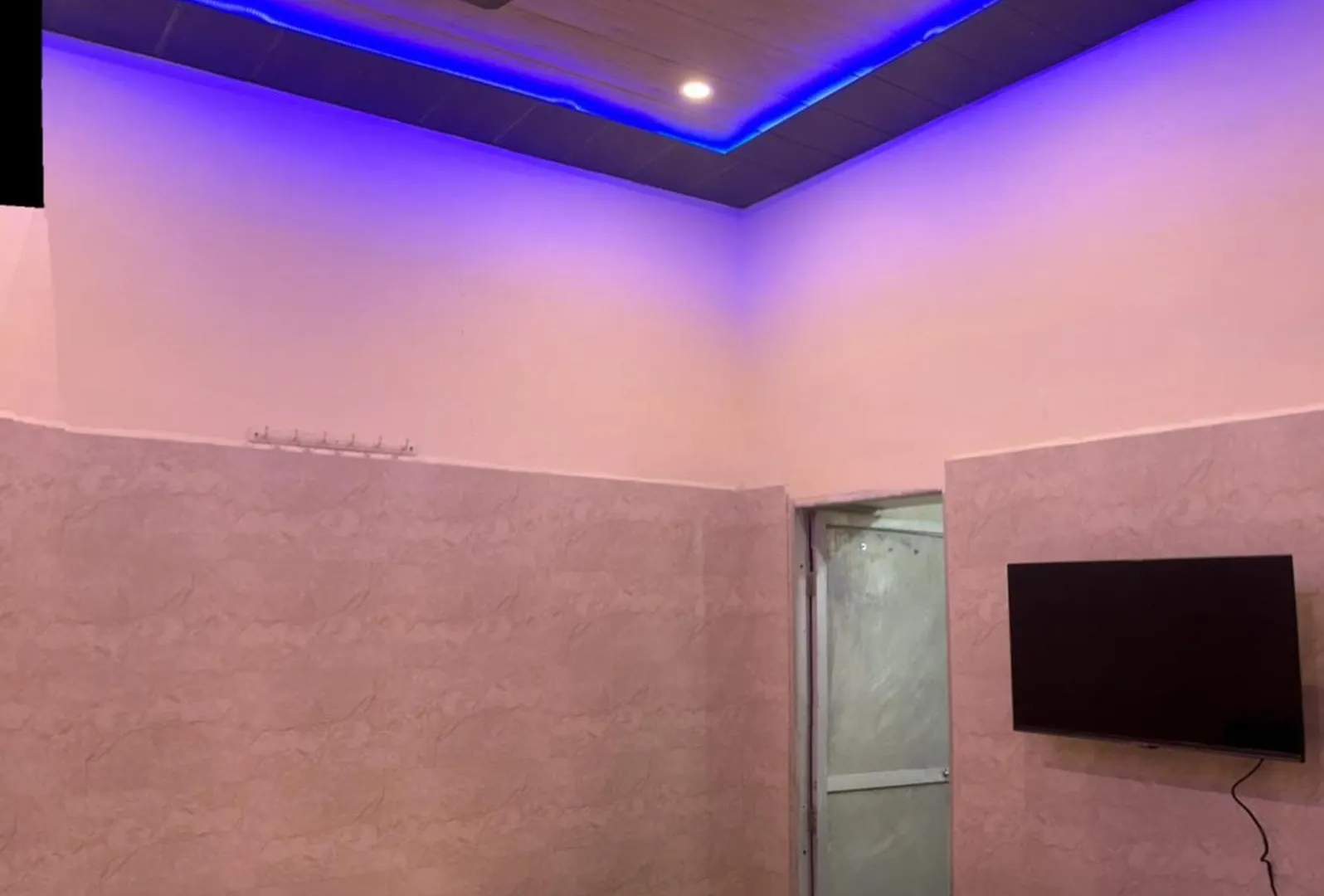 Saroja Paying Guest House Benares
