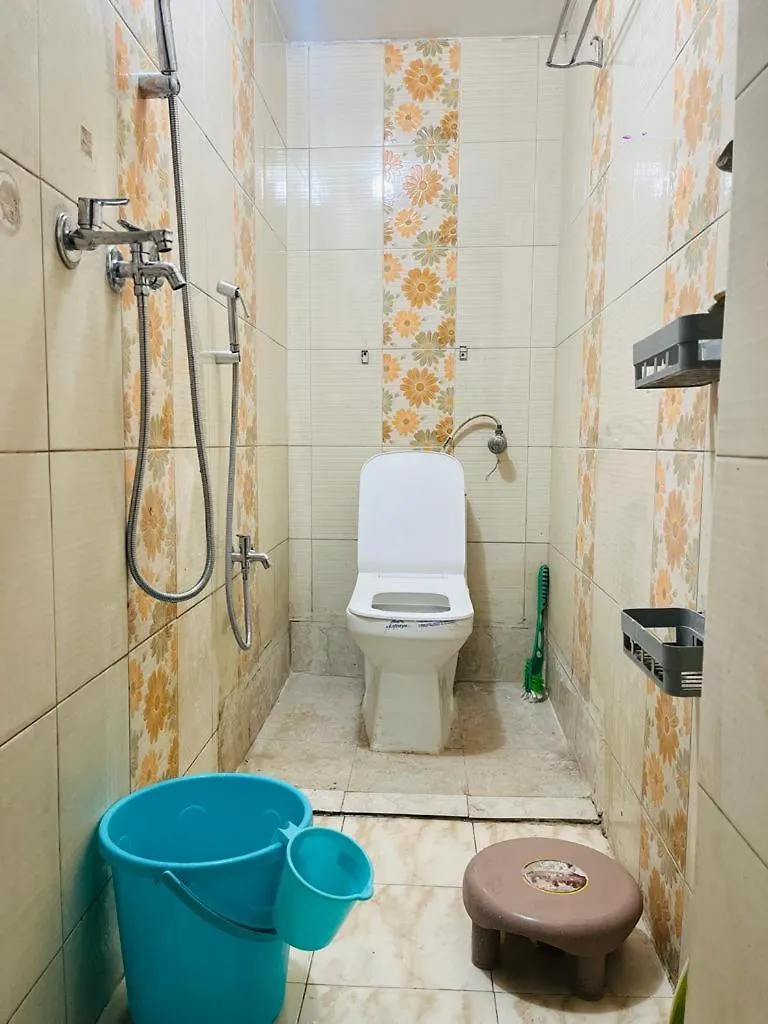 Saroja Paying Guest House Waranasi Indie